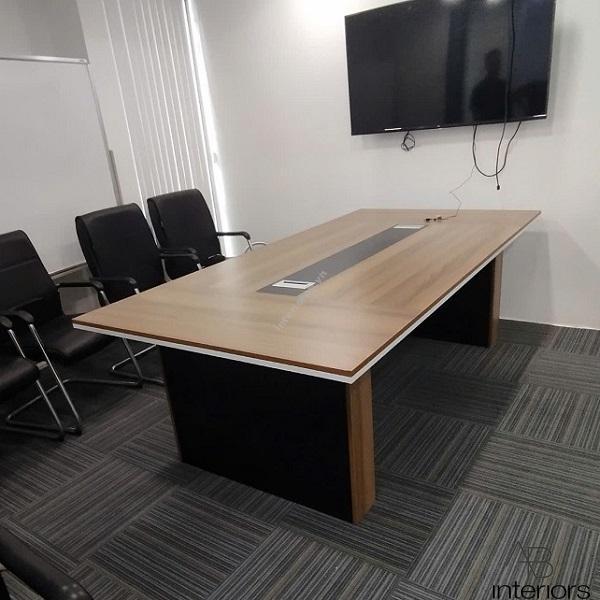 Bàn họp văn phòng 2m4 x 1m2 BH013