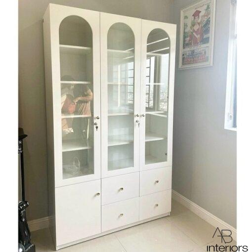 Tủ trưng bày 3 cánh kính TTB058