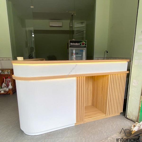 Quầy bar chữ V đẹp QB047