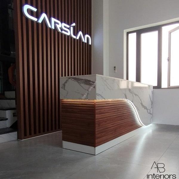 Quầy lễ tân khách sạn 2m4 đẹp QLT051