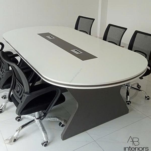 Bàn họp oval 2m4 x 1m2 giá rẻ BH019