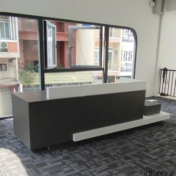 Quầy lễ tân văn phòng 3m giá rẻ QLT070-1