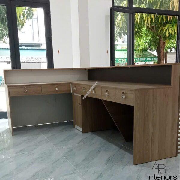 Quầy chữ L 2m4 x 1m6 giá rẻ QLT073-1