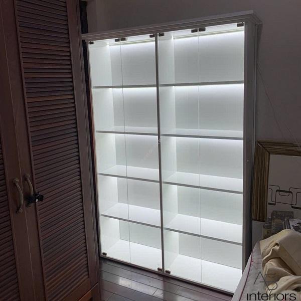 Tủ trưng bày mô hình giá rẻ TTB087