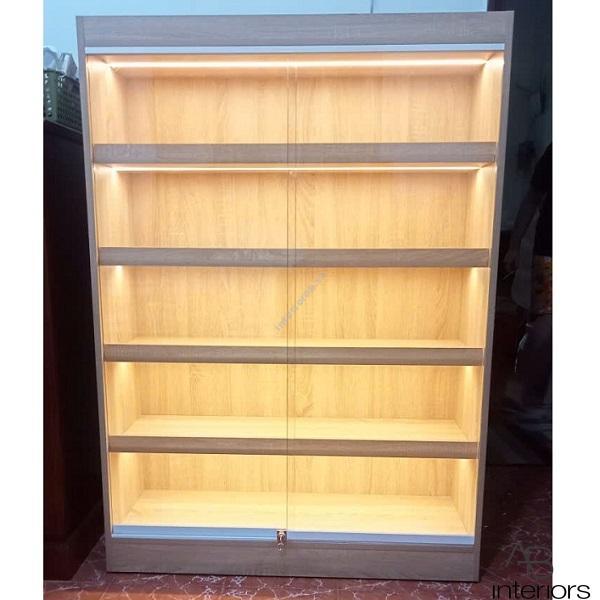 Tủ trưng bày nước hoa phòng ngủ đẹp TTB095